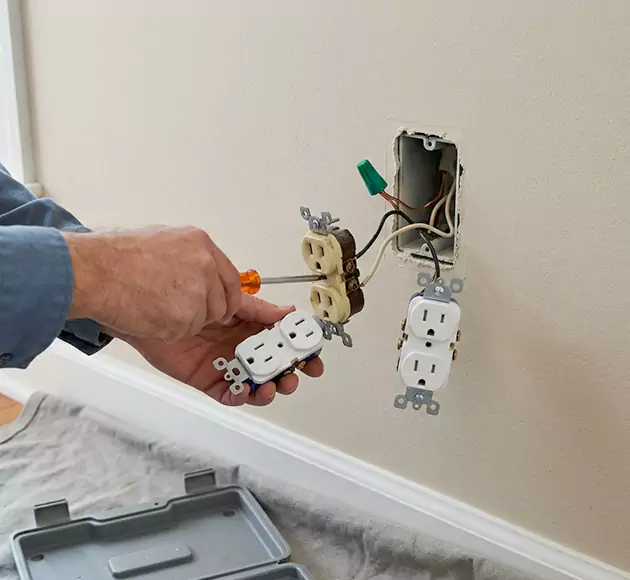 Professional Outlet Replacement: Your Local Swap-Out Team in Springdale, AR